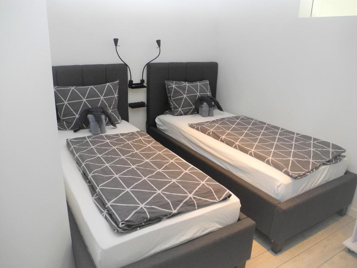 Strandappartement Steinberghaff "Farborg" Mit Meerblick 스타인베르크 외부 사진